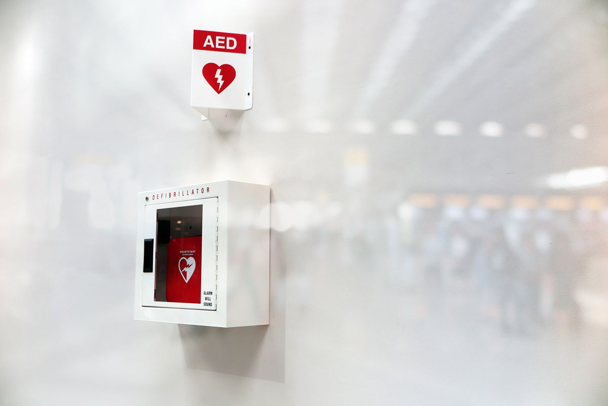 Veřejný defibrilátor (AED)